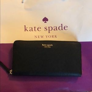 Black Kate Spade wallet